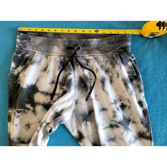 LULULEMON Warm Down Jogger Women's Size 10 Tie Dye Earth Dye Sweatpants Leisure - Picture 5 of 10